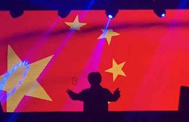 @所有人,龙Time No See!我们想听听您回家的故事