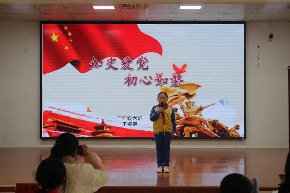 我国自主研制四座氢内燃飞机原型机在沈阳完成首飞