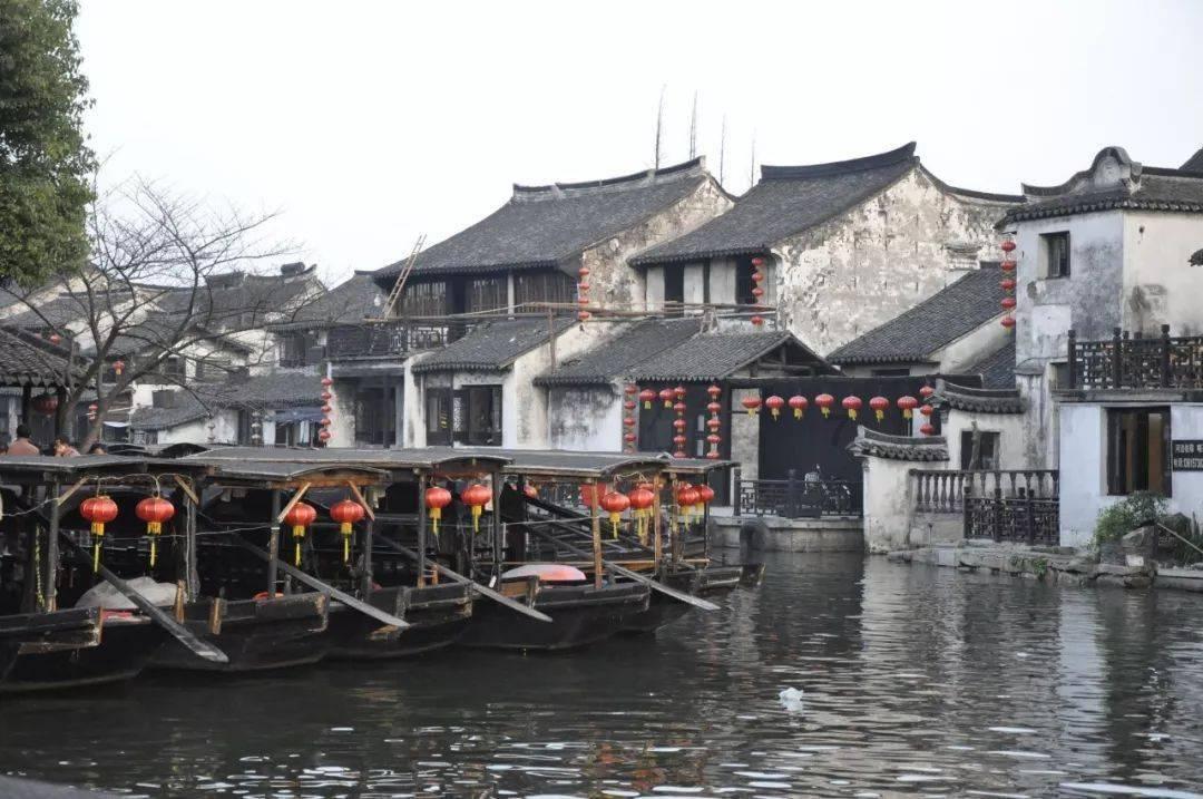 白色情人节：校园迷宫